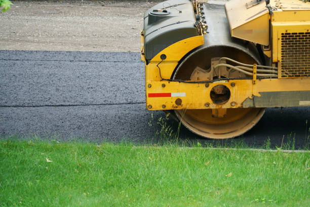 Best Driveway Pavers Installation  in Bloomingdale, NJ