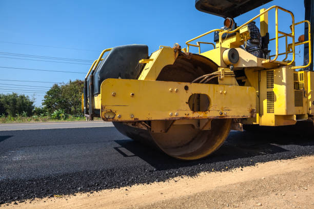 Best Driveway Paving Near Me  in Bloomingdale, NJ